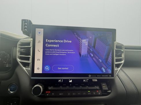 Used 2023 Toyota Tundra Platinum w/ Advanced Package image 12