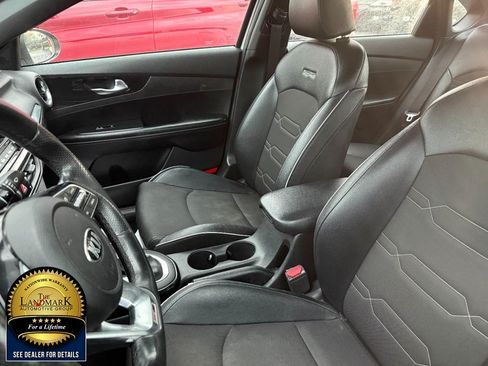 Used 2021 Kia Forte GT-Line FWD image 4