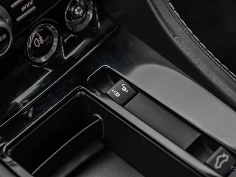Used 2014 Aston Martin V8 Vantage S RWD image 59