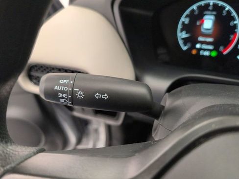 New 2026 Honda HR-V LX image 15