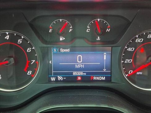 Used 2020 Chevrolet Camaro LT RWD image 9