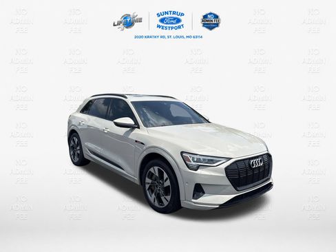 Used 2021 Audi e-tron Premium w/ Convenience Plus Package AWD/4WD image 8