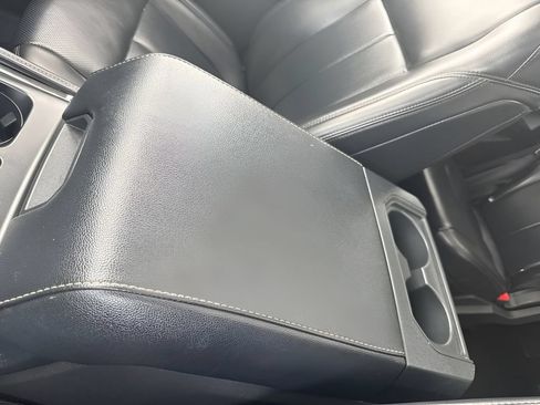 Used 2023 Ford Expedition XLT AWD/4WD image 22