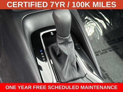 Used 2025 Toyota Corolla LE FWD image 22