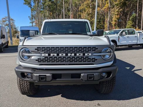New 2025 Ford Bronco Badlands w/ Sasquatch Package image 9