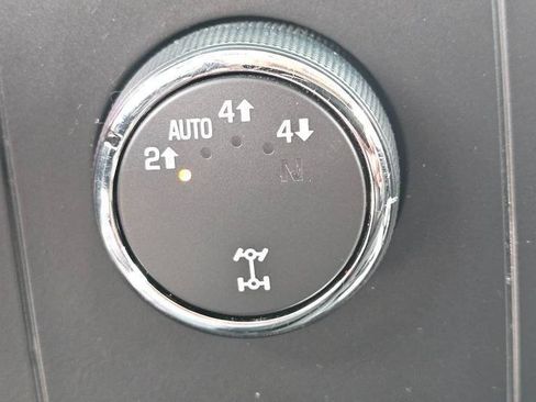 Used 2010 GMC Sierra 1500 SLE AWD/4WD image 11