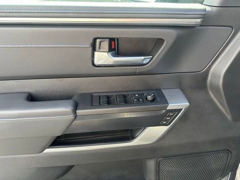 Used 2024 Toyota Sequoia Platinum AWD/4WD image 3