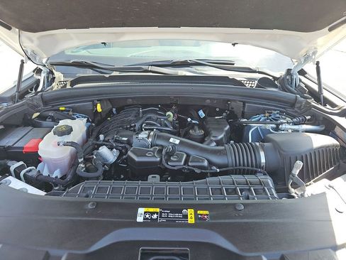 Used 2024 Jeep Grand Cherokee Summit AWD/4WD image 5