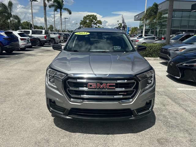 Used 2023 GMC Terrain AT4 w/ Tech Package AWD/4WD image 4