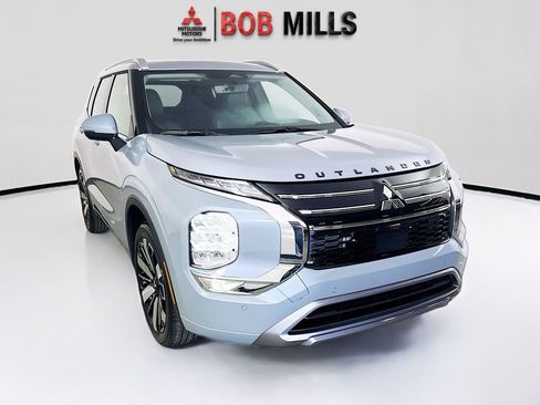 New 2026 Mitsubishi Outlander SEL FWD image 1