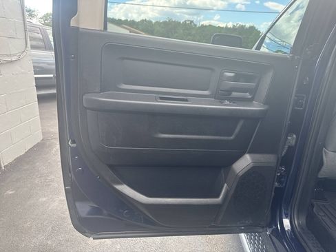 Used 2015 RAM 1500 Express AWD/4WD image 17