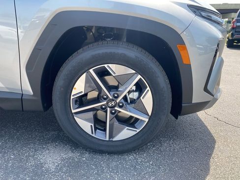 New 2026 Hyundai Tucson SEL FWD image 9