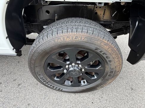 Certified 2024 RAM 3500 Big Horn image 15