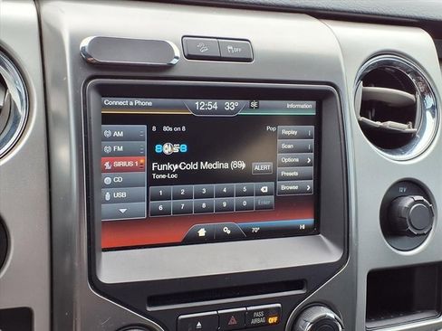 Used 2014 Ford F150 FX4 w/ Equipment Group 402A Luxury image 10