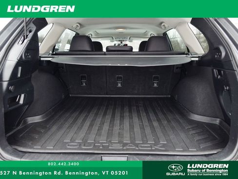 Used 2018 Subaru Outback 3.6R Limited image 15