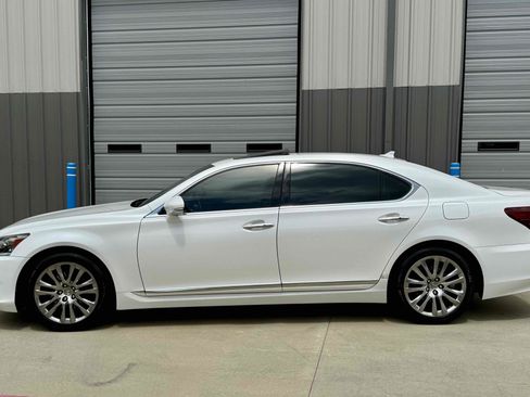 Used 2013 Lexus LS 460 L w/ All-Weather Pkg RWD image 71