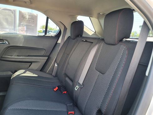 Used 2016 Chevrolet Equinox LT FWD image 12