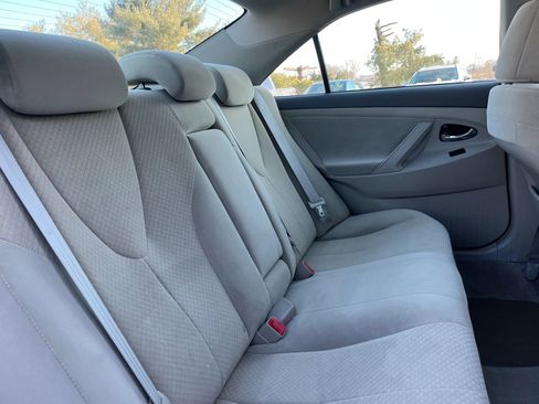 Used 2009 Toyota Camry image 15