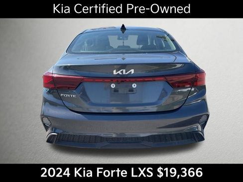 Certified 2024 Kia Forte LXS w/ LXS Technology Package FWD image 5