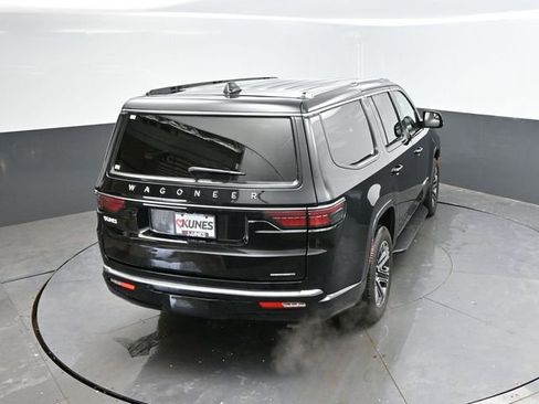Used 2024 Jeep Wagoneer Series II AWD/4WD image 49