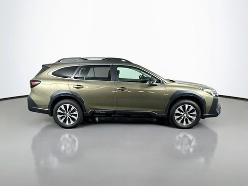 Used 2024 Subaru Outback Limited AWD/4WD image 7