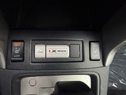 Used 2018 Subaru Forester 2.5i Premium w/ All-Weather Package image 9