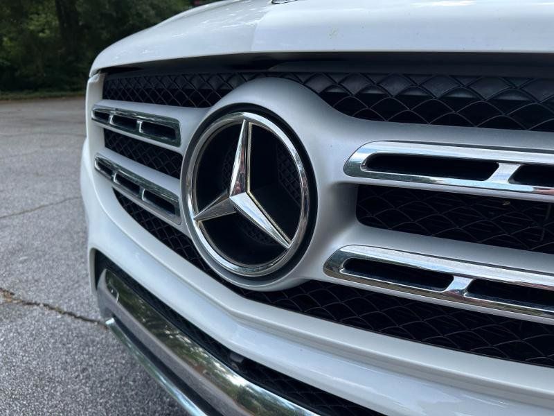 Used 2017 Mercedes-Benz GLS 450 4MATIC image 3