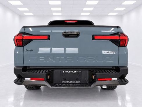 Used 2025 Hyundai Santa Cruz Limited AWD/4WD image 12