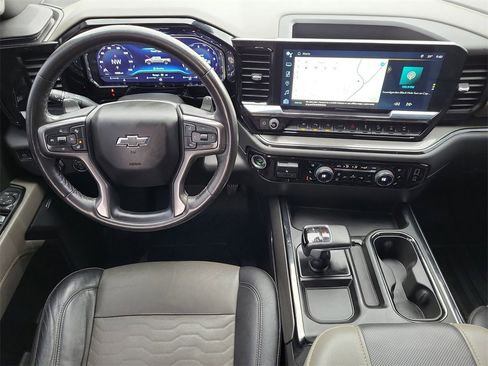 Certified 2023 Chevrolet Silverado 1500 ZR2 image 9