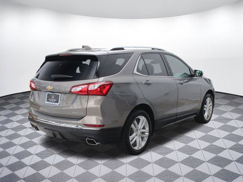 Used 2019 Chevrolet Equinox Premier image 9