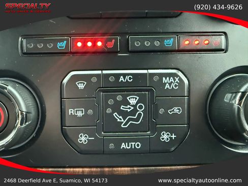 Used 2016 Ford Expedition Platinum image 30