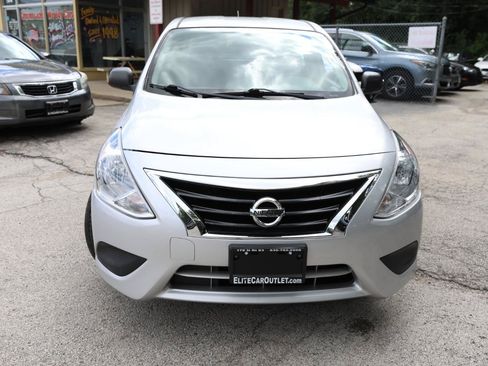 Used 2015 Nissan Versa S Plus FWD image 3