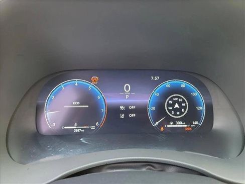 Used 2026 Toyota Highlander Platinum AWD/4WD image 18