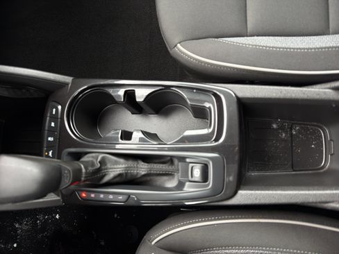 Used 2023 Chevrolet TrailBlazer LT w/ Convenience Package image 21