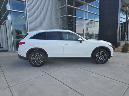 New 2026 Mercedes-Benz GLC 300 4MATIC image 2