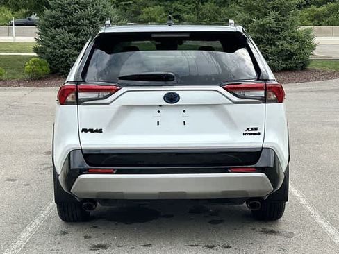 Used 2024 Toyota RAV4 XSE w/ Advanced Technology Package AWD/4WD image 4