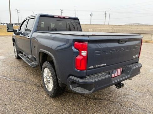 Used 2021 Chevrolet Silverado 3500 High Country w/ Z71 Off-Road Package image 4
