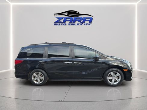 Used 2018 Honda Odyssey EX-L image 8