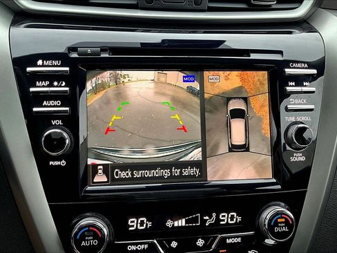 Used 2024 Nissan Murano Platinum w/ Cargo Package image 21