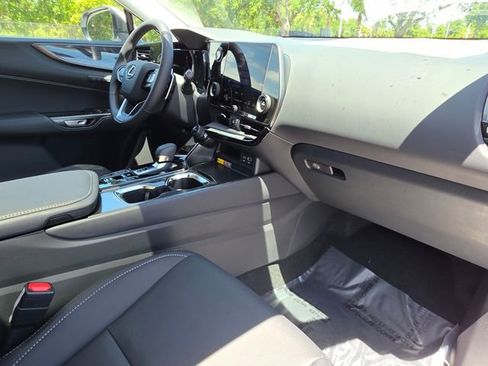 Used 2026 Lexus NX 350 AWD w/ Premium Package image 9
