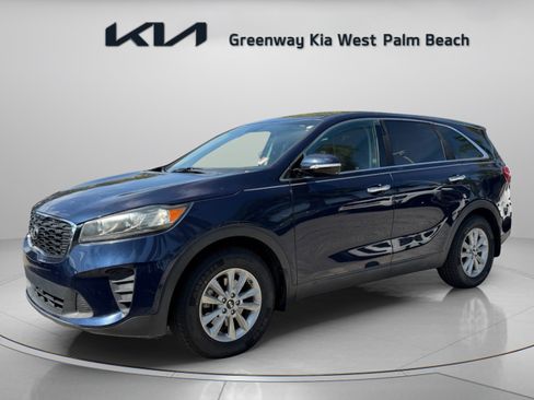Used 2019 Kia Sorento FWD image 3