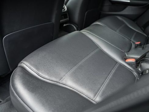 Used 2024 Mercedes-Benz C 300 4MATIC Sedan image 31