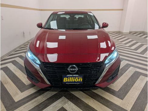 Used 2023 Nissan Altima 2.5 SV w/ SV Premium Package image 27