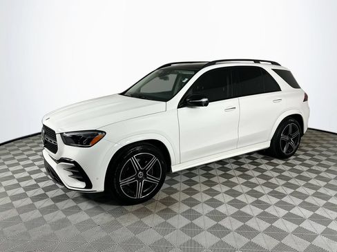 Certified 2024 Mercedes-Benz GLE 450 4MATIC image 3