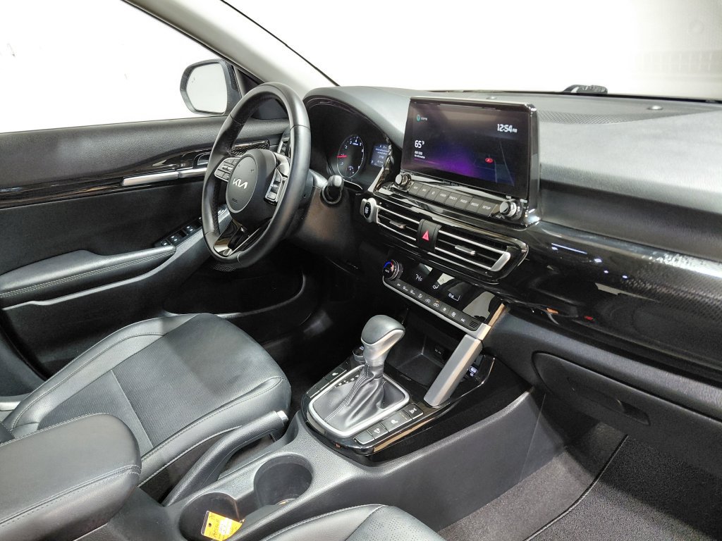 Used 2022 Kia Seltos EX AWD/4WD image 27