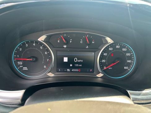 Used 2023 Chevrolet Traverse RS AWD/4WD image 14