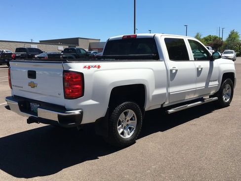 Used 2017 Chevrolet Silverado 1500 LT w/ All Star Edition AWD/4WD image 7
