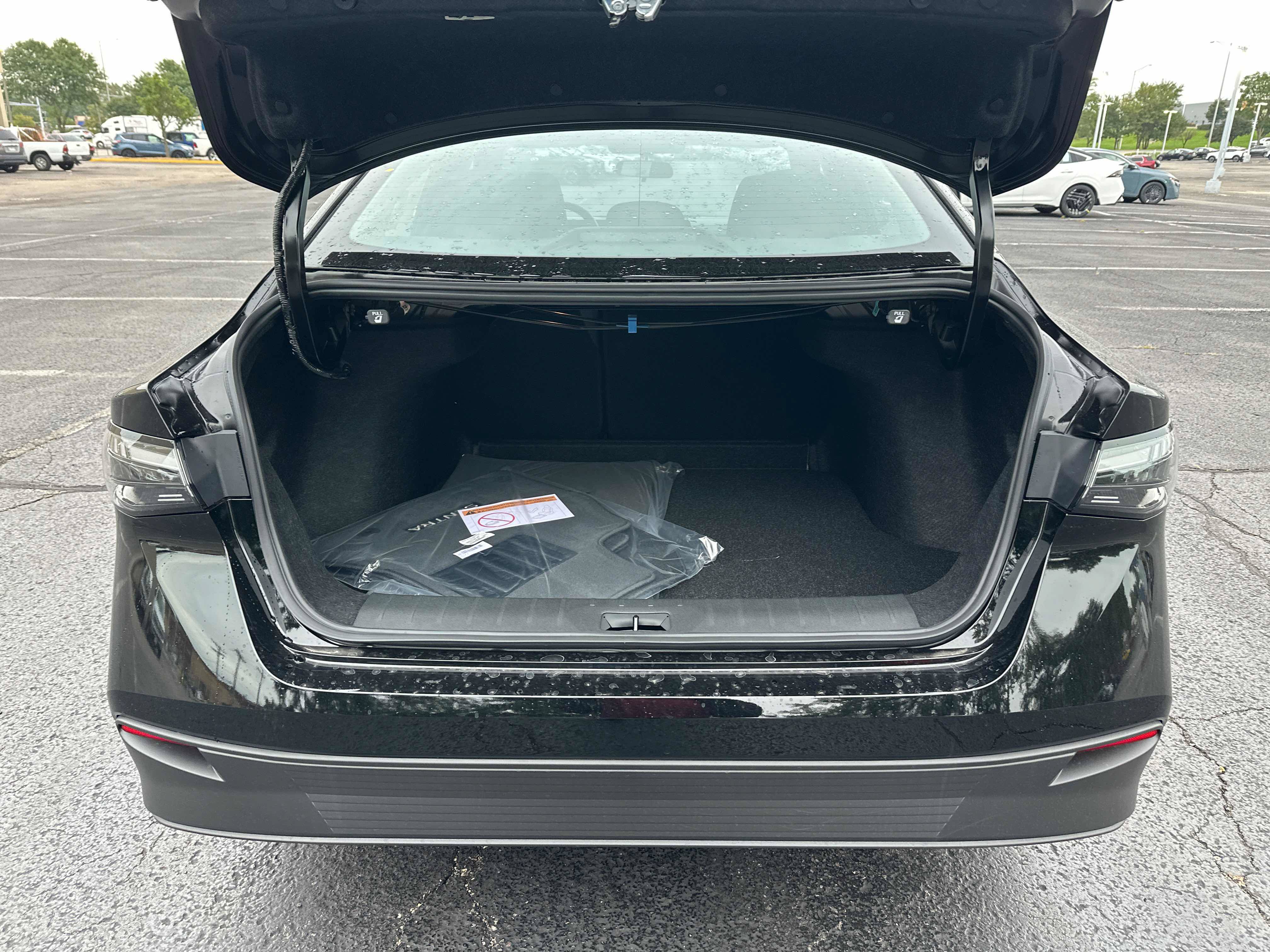 New 2027 Nissan Sentra S w/ Floor Mat Package FWD image 14