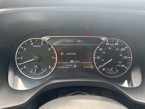 Used 2023 Nissan Rogue SV FWD image 14