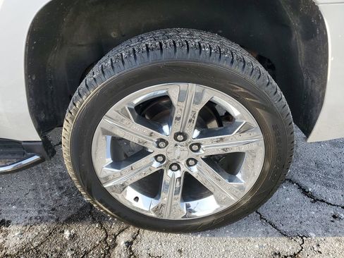 Used 2020 Chevrolet Tahoe Premier w/ Max Trailering Package image 37